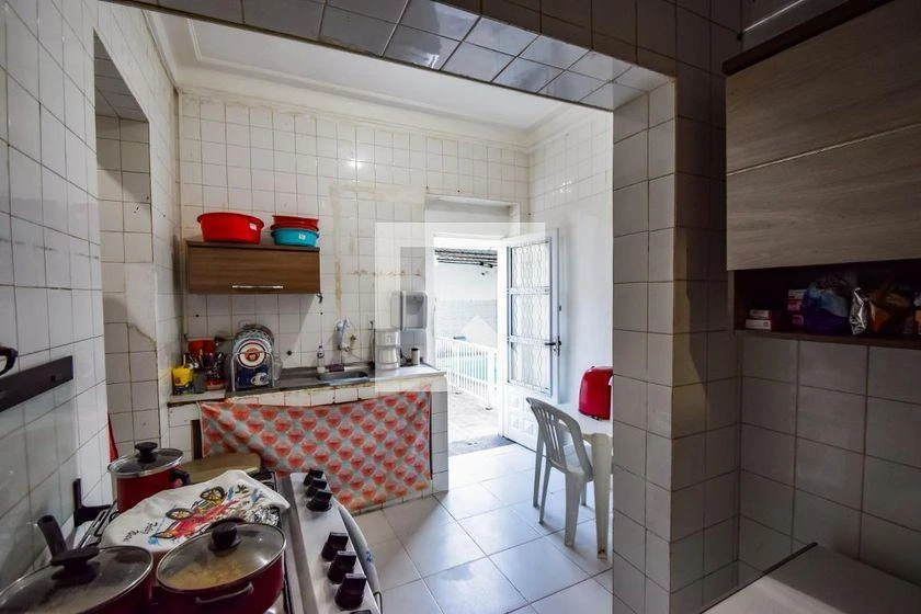 Дом с 4 спальнями, 3 парковками и частным садом — photo 44