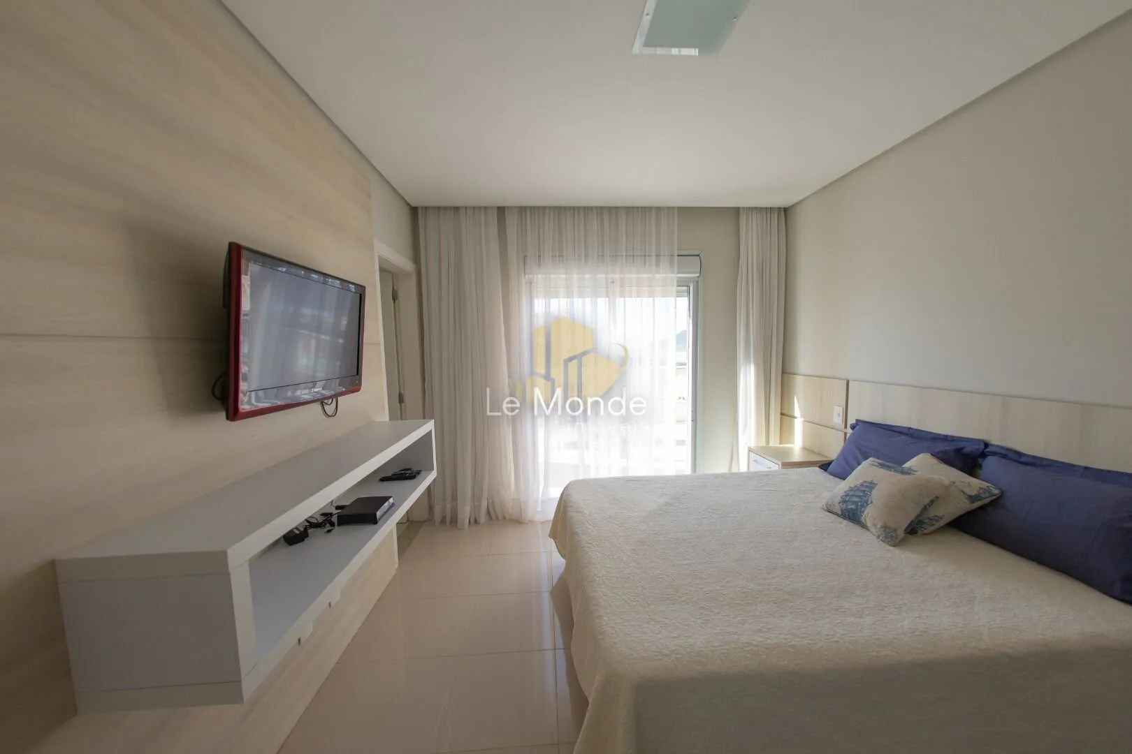 Apartamento amueblado con 4 dormitorios y 382 m² — photo 22