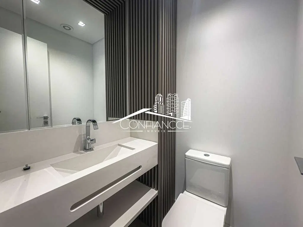 3-bedroom apartment with a private pool in Curitiba — photo 16