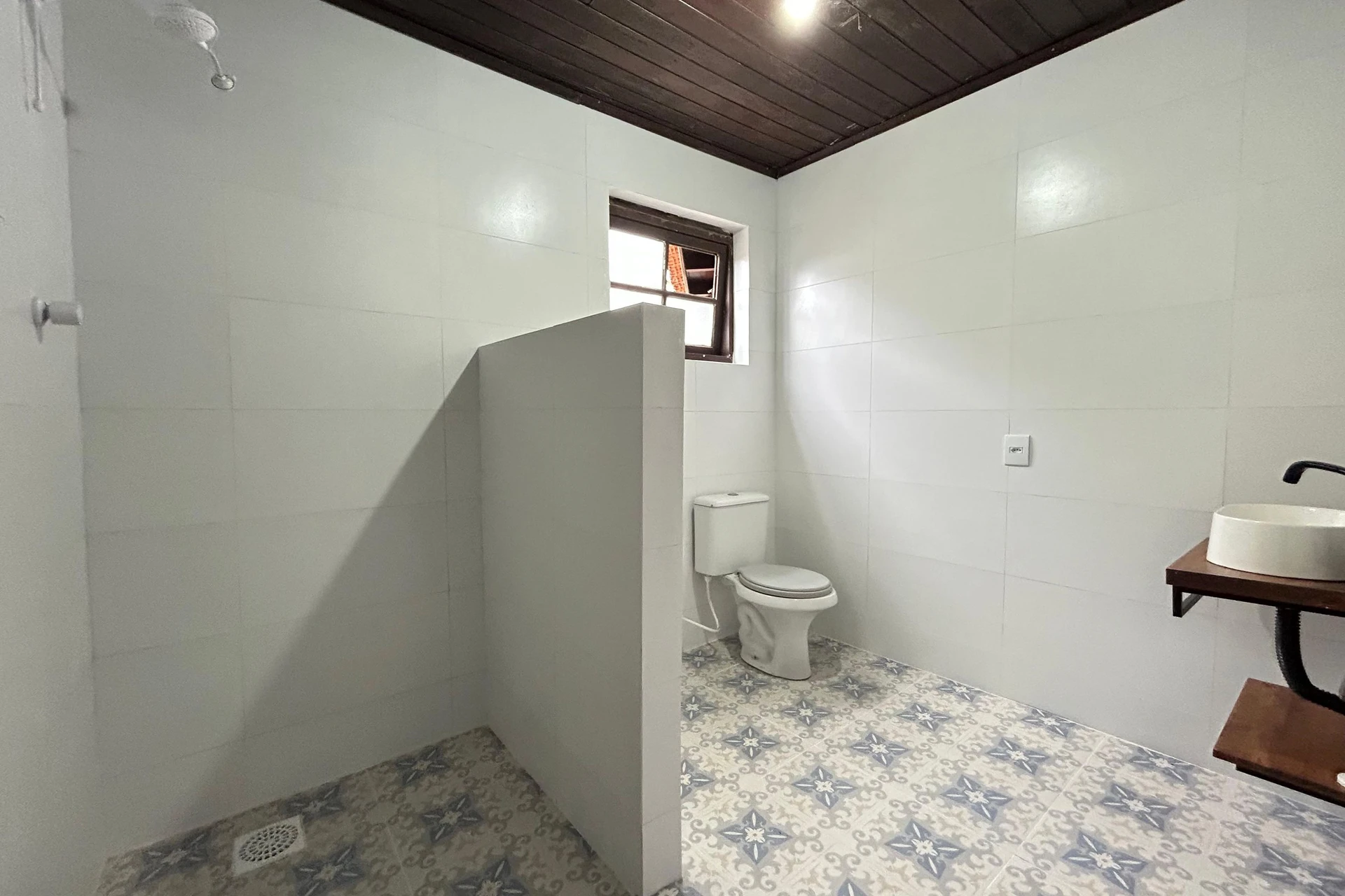 House, 100 m², with floor-to-ceiling windows — photo 16