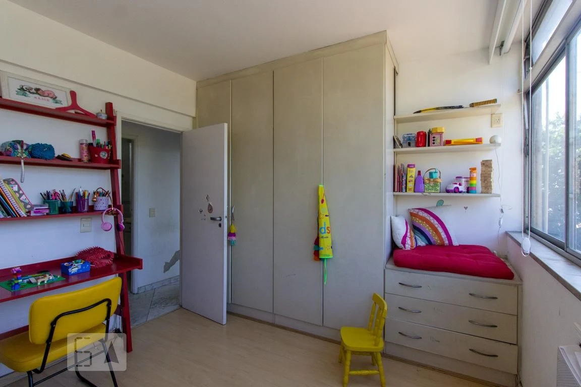 Furnished apartment with 2 bedrooms and 2 bathrooms — photo 8