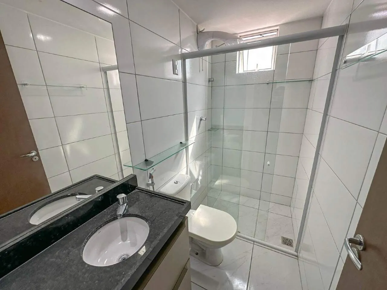 3-bedroom apartment with balcony and 1 en-suite — photo 6