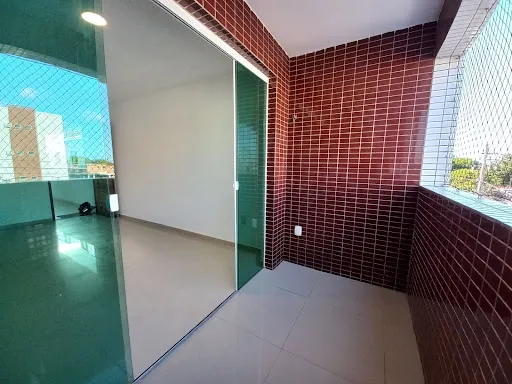 3-bedroom apartment, 1 with its own bathroom, 70 m² — photo 10