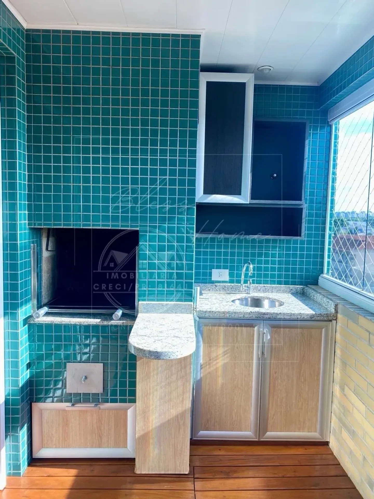 2-bedroom apartment in a building with a gym — photo 30