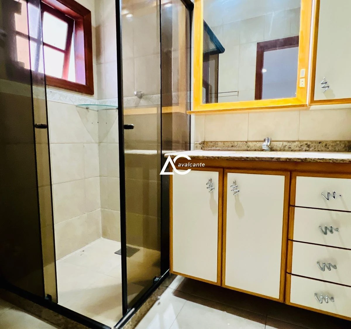 Дом 200 м² с отдельной кухней и 3 парковками — photo 40