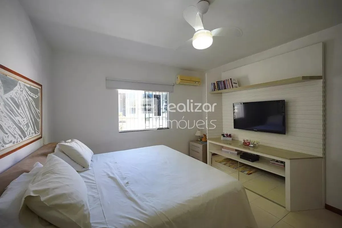 Furnished 5-bedroom house with equipped kitchen — photo 2
