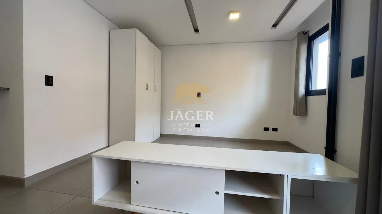 Apartamento mobiliado de 1 quarto com cozinha aberta — photo 3