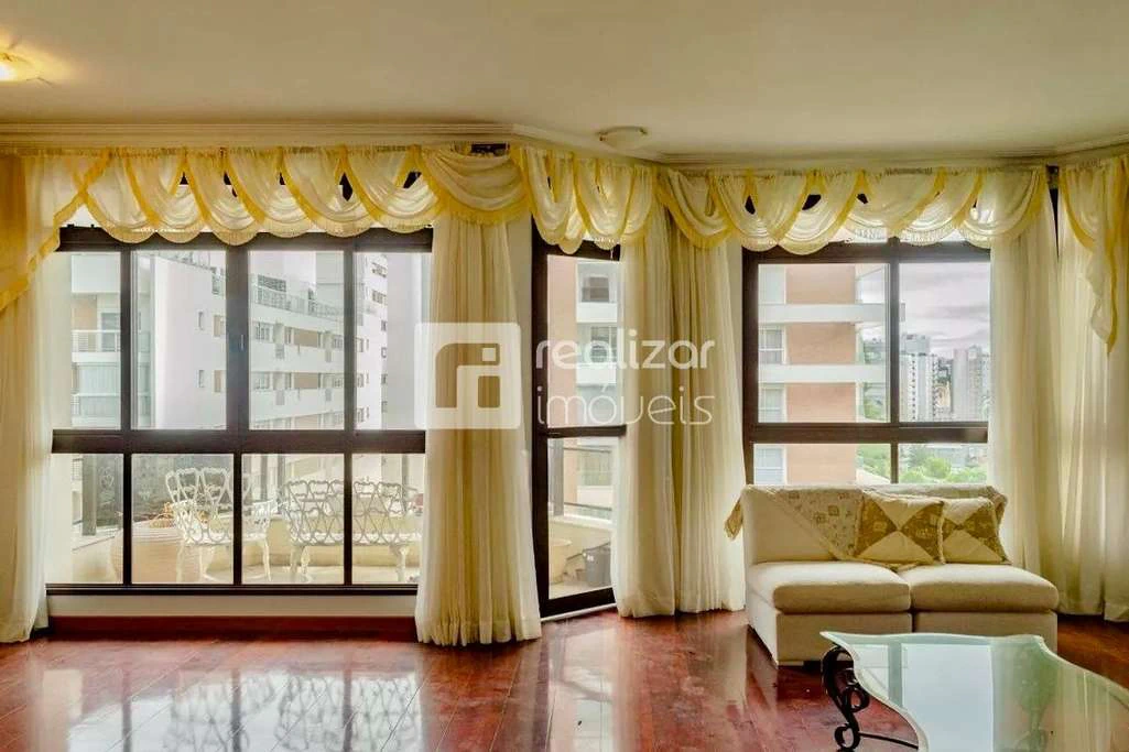 Apartamento de 380 m² con 3 dormitorios y cocina cerrada — photo 5