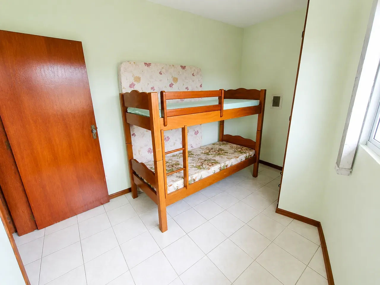 92 m² apartment with 2 bedrooms, 1 bathroom and parking — photo 11