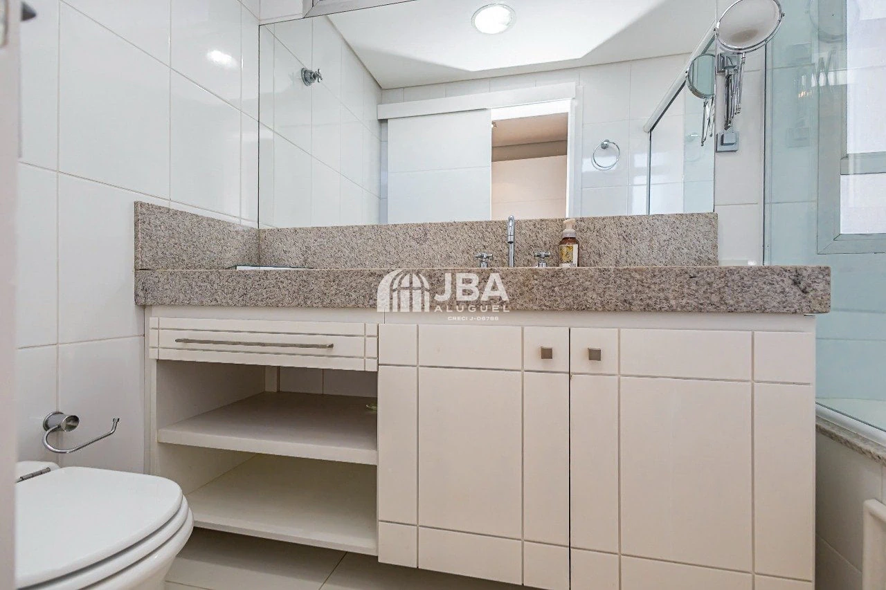 Квартира 226 м² з 3 спальнями та кухнею відкритого плану — photo 22