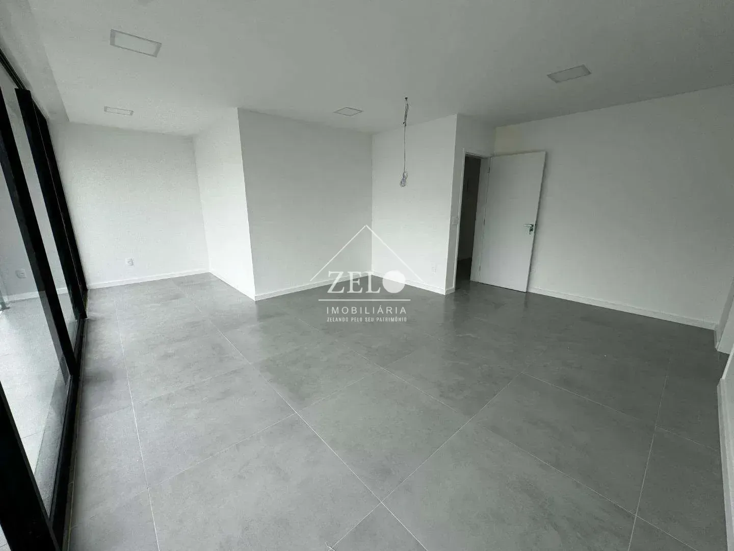 Casa com 4 quartos e 4 banheiros, cozinha integrada — photo 20