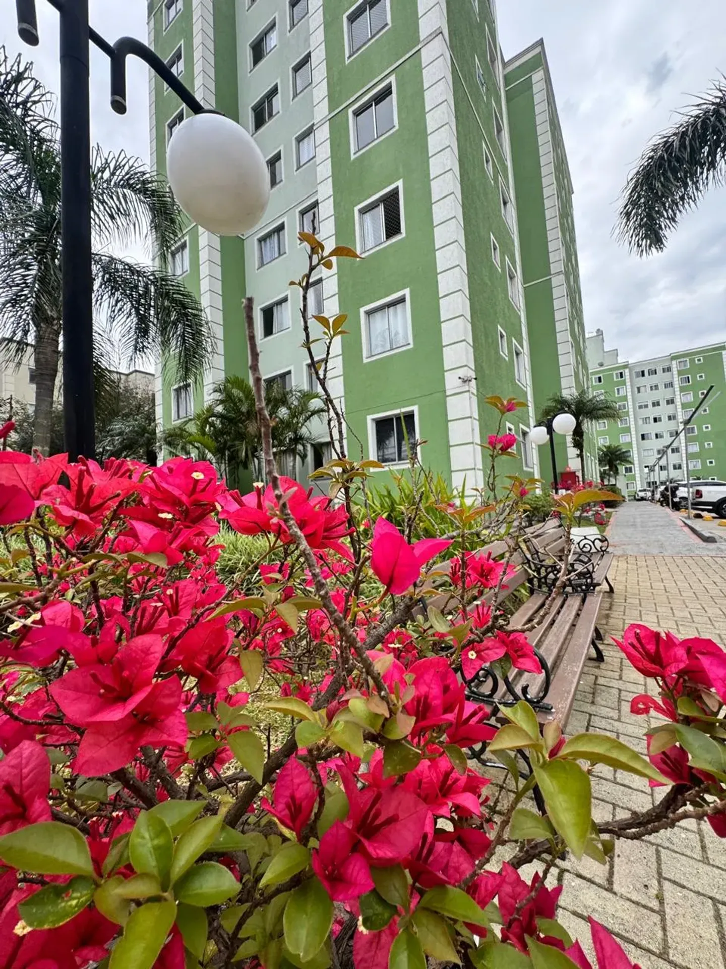 2-bedroom apartment with a washing machine in Curitiba — photo 13