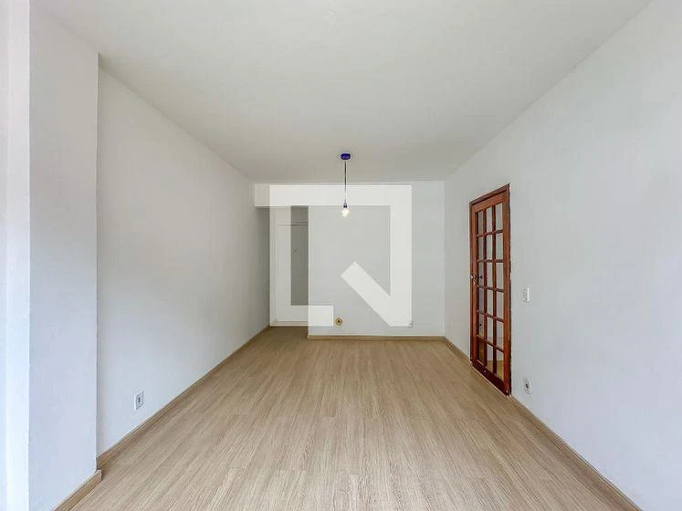 2-bedroom apartment with a mountain view — photo 32