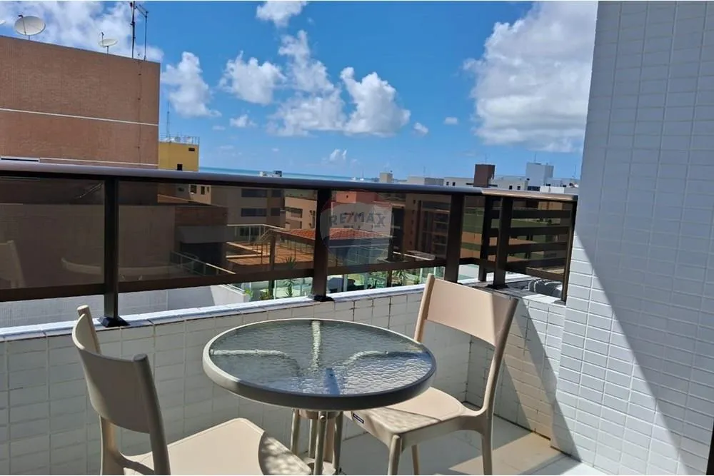 2-bedroom apartment in a building with a coworking space — photo 8