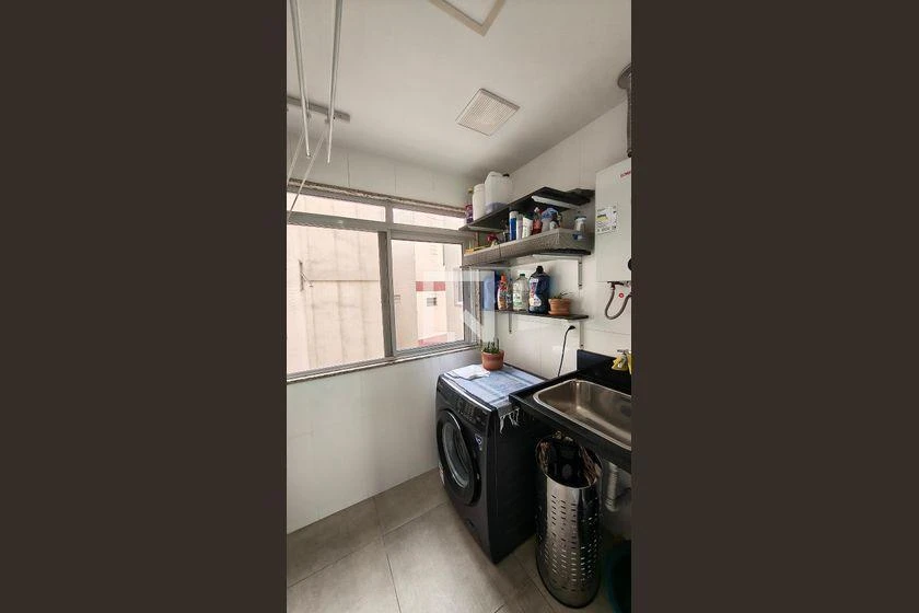 Furnished apartment, 160 m², with a glass-enclosed balcony — photo 50