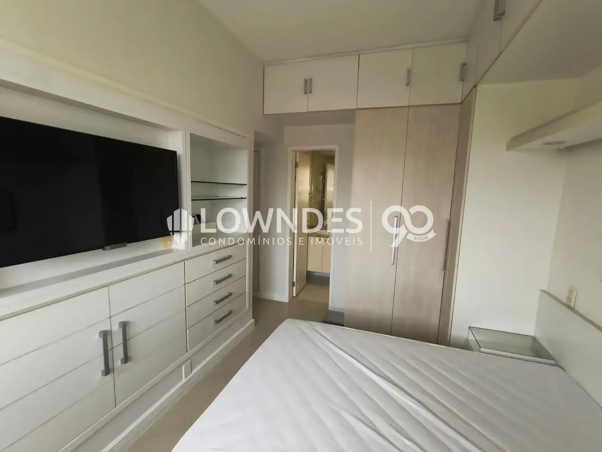 2-bedroom apartment with a home office in Rio de Janeiro — photo 30