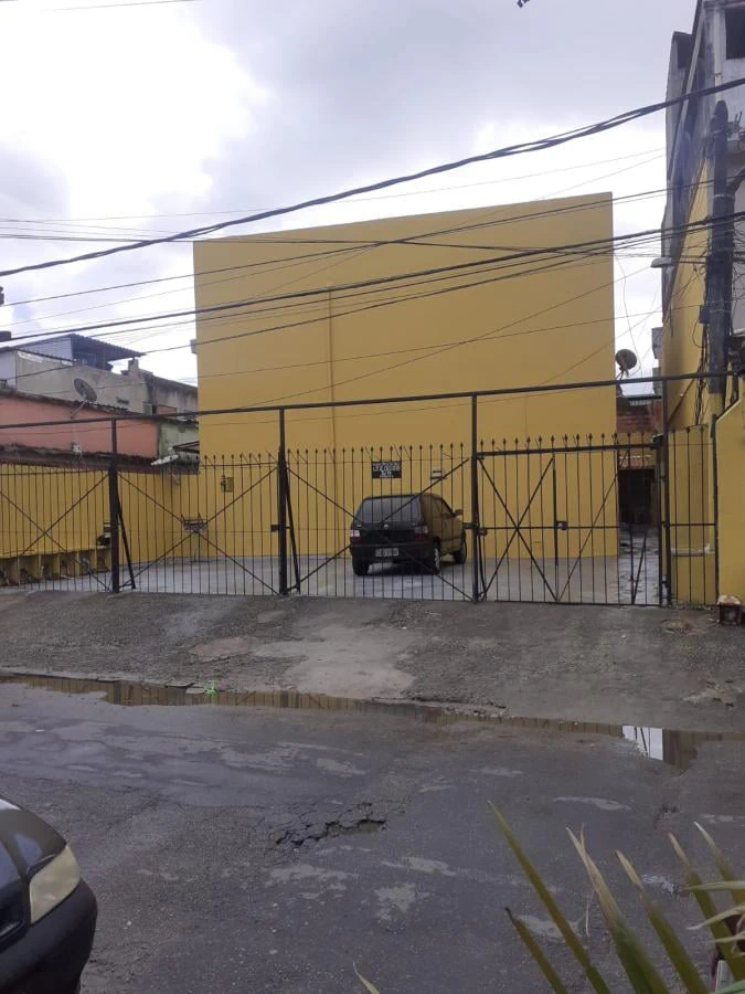 Casa com 2 quartos e tanque na área de serviço — photo 12