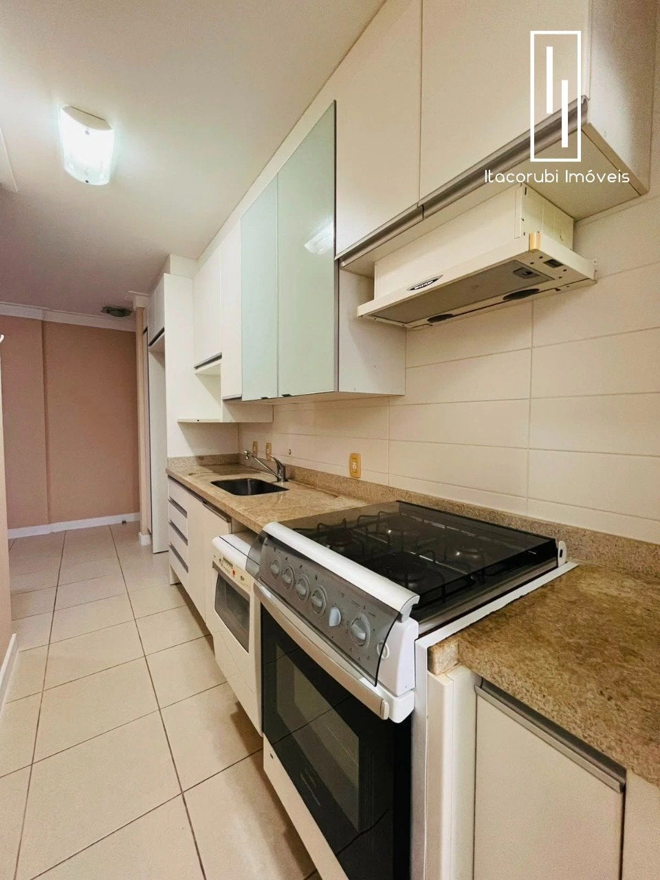 Apartamento de 77 m² con 2 dormitorios y 2 plazas — photo 3