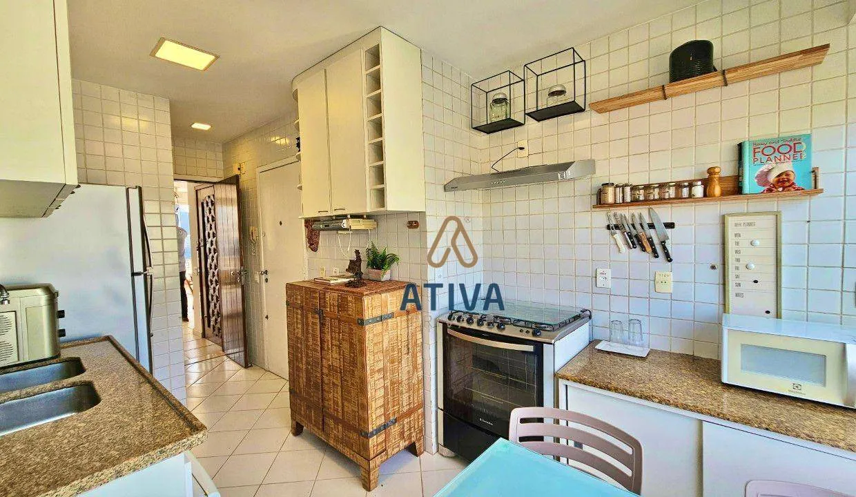Furnished apartment with 3 bedrooms and enclosed kitchen — photo 9