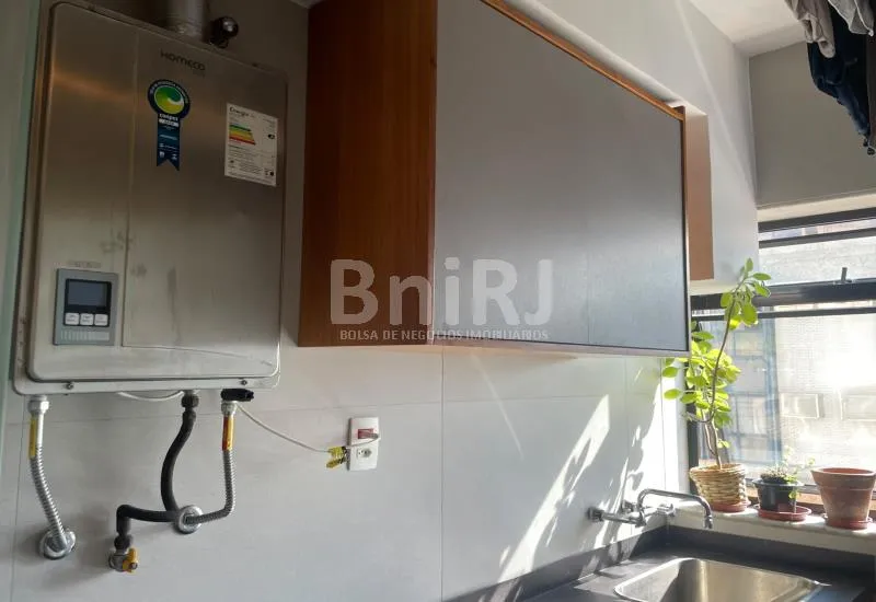 Furnished 190 m² apartment with 4 bedrooms and 4 parking — photo 75