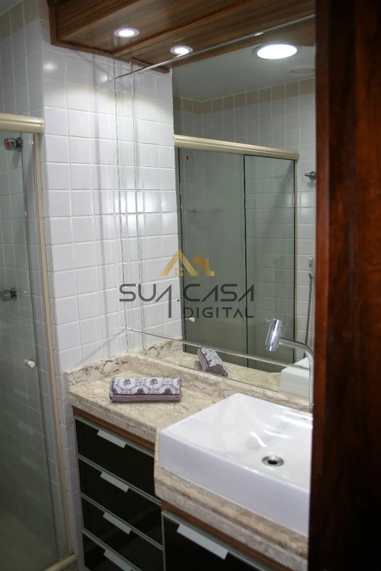 Apartamento com 2 quartos e 3 banheiros — photo 49