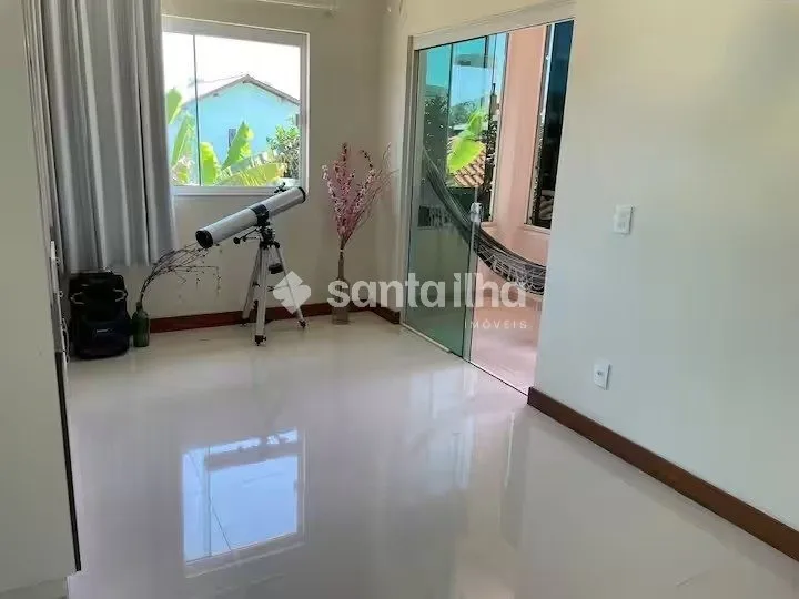 Furnished house with 4 bedrooms and a private balcony — photo 18