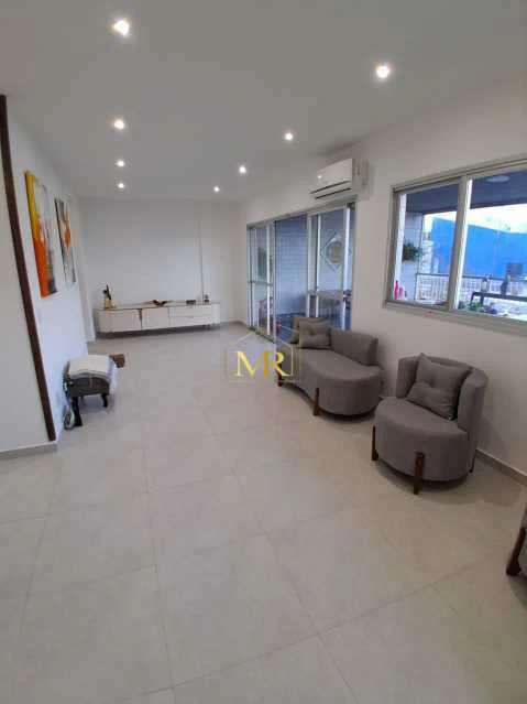 170 m² apartment with 3 bedrooms and a balcony — photo 7