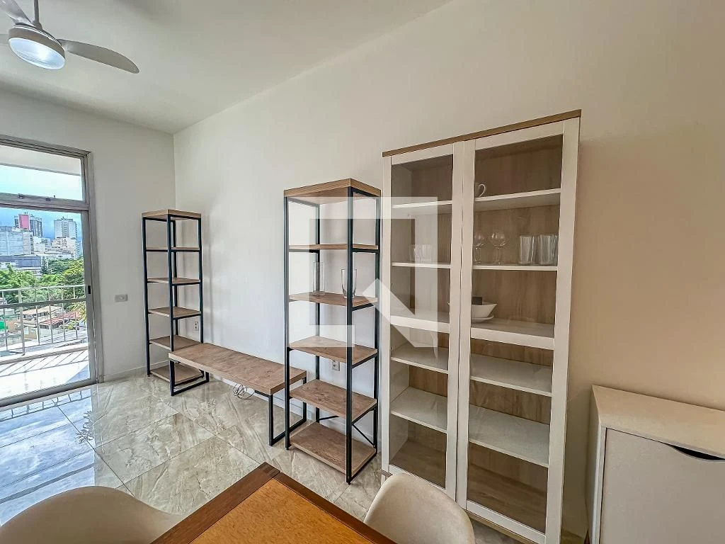 Apartamento de 1 quarto com máquina de lavar, Laranjeiras — photo 22