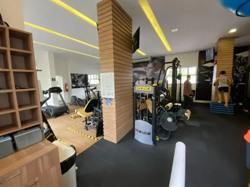 Apartment with 3 bedrooms and 3 bathrooms and separate kitchen — photo 21