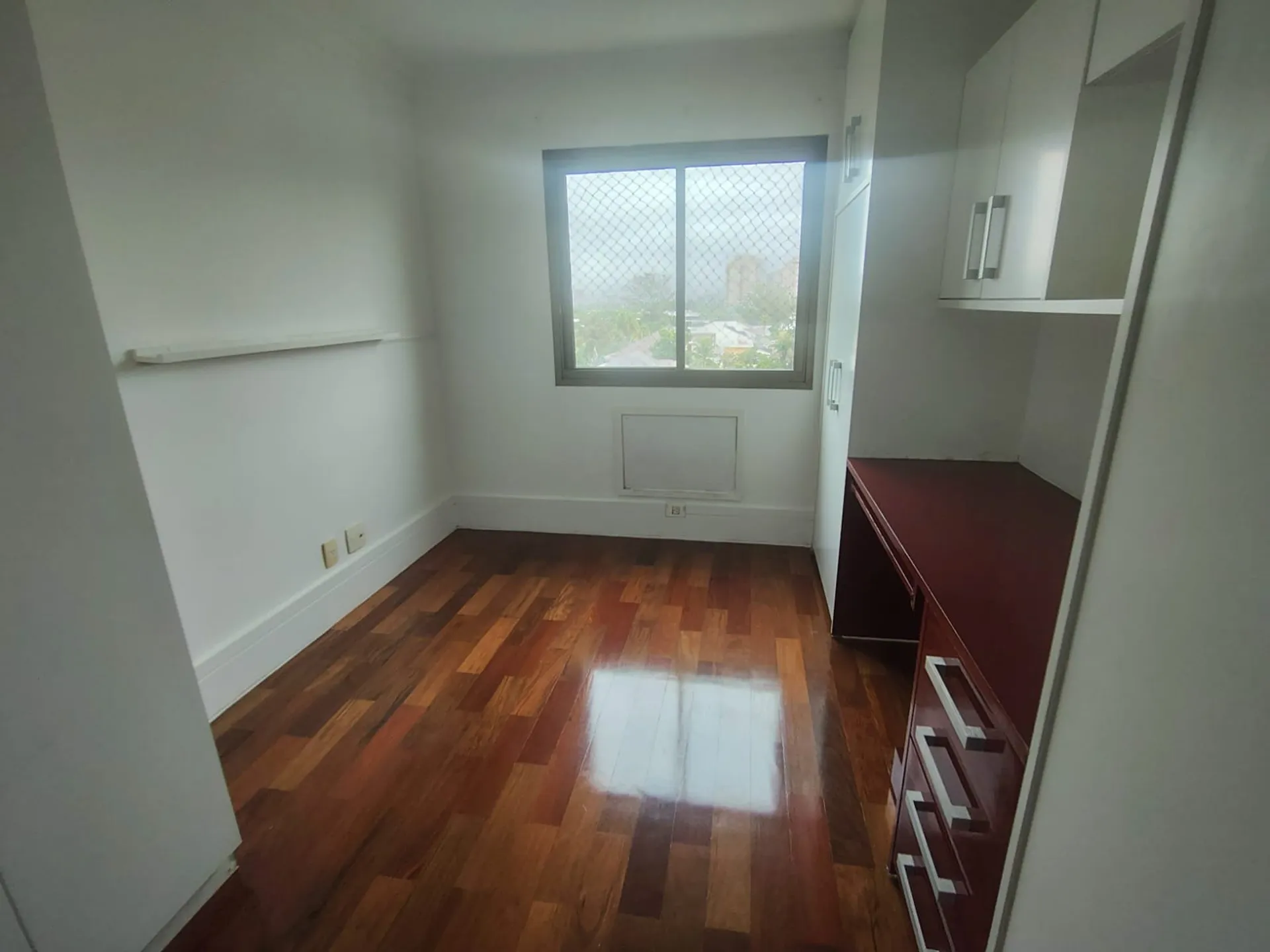 Apartamento de 3 quartos com cozinha separada e 2 vagas — photo 20