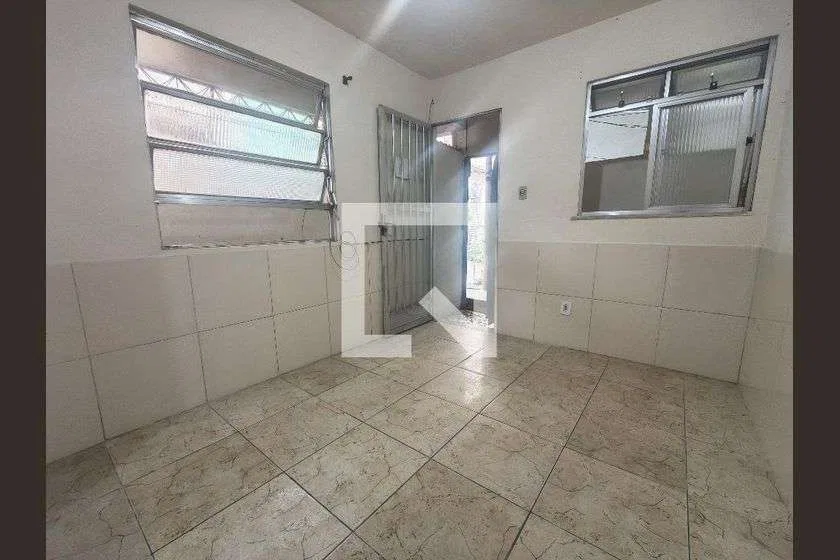 1-bedroom house with a separate, closed kitchen — photo 15
