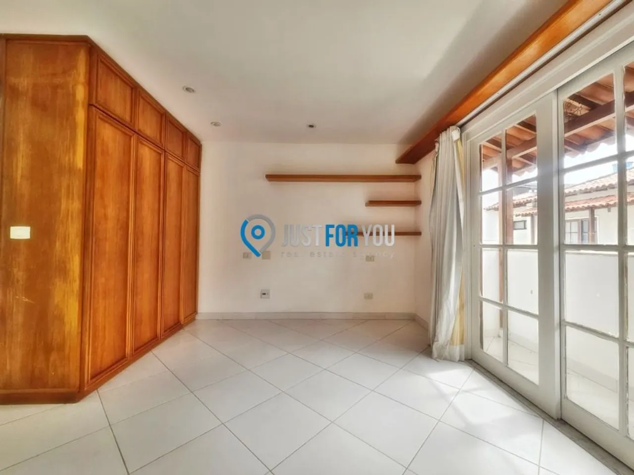 Casa com 4 dormitórios, 5 banheiros e 3 vagas — photo 20