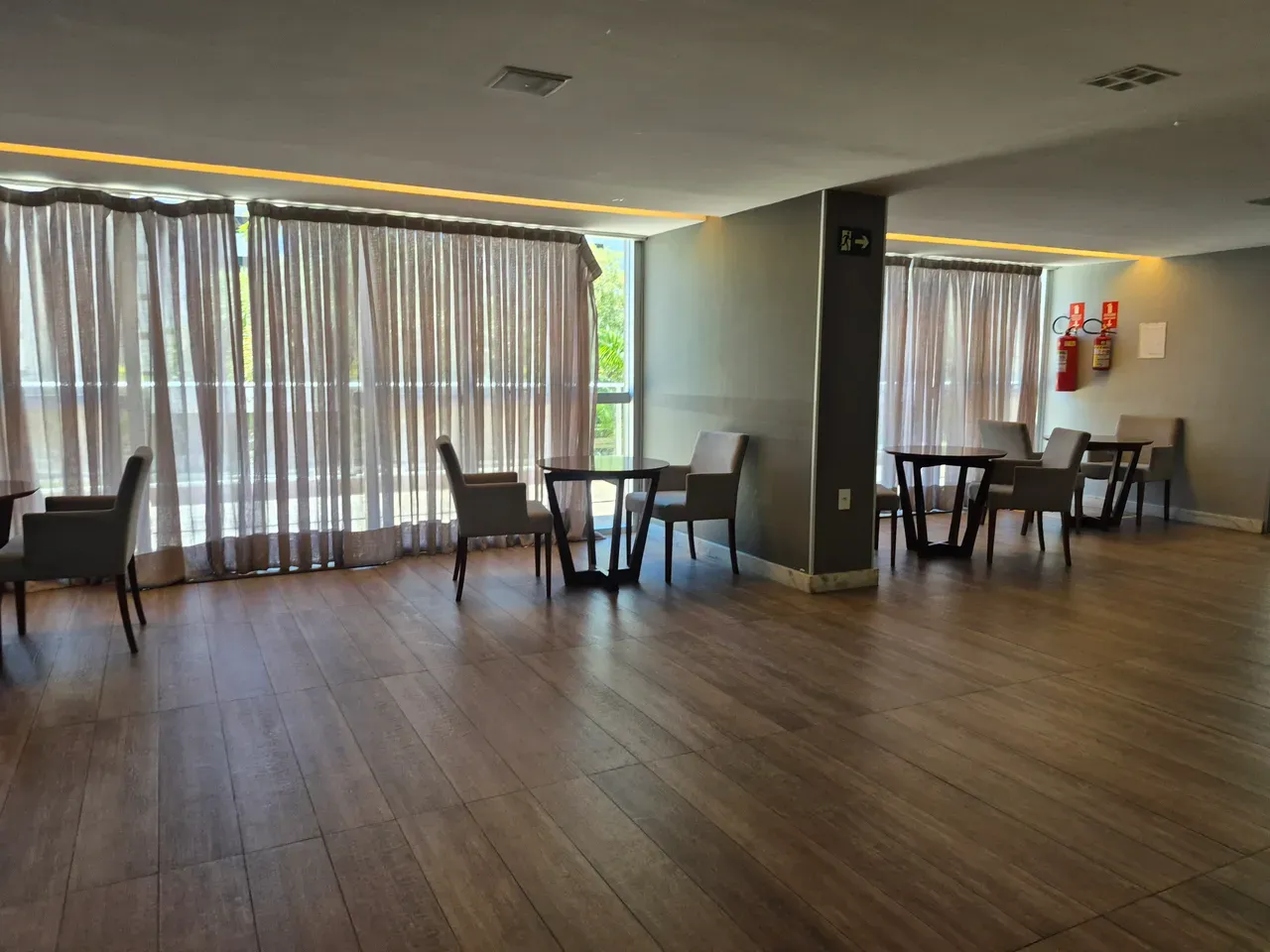 Furnished apartment, 136 m², with a private BBQ — photo 33