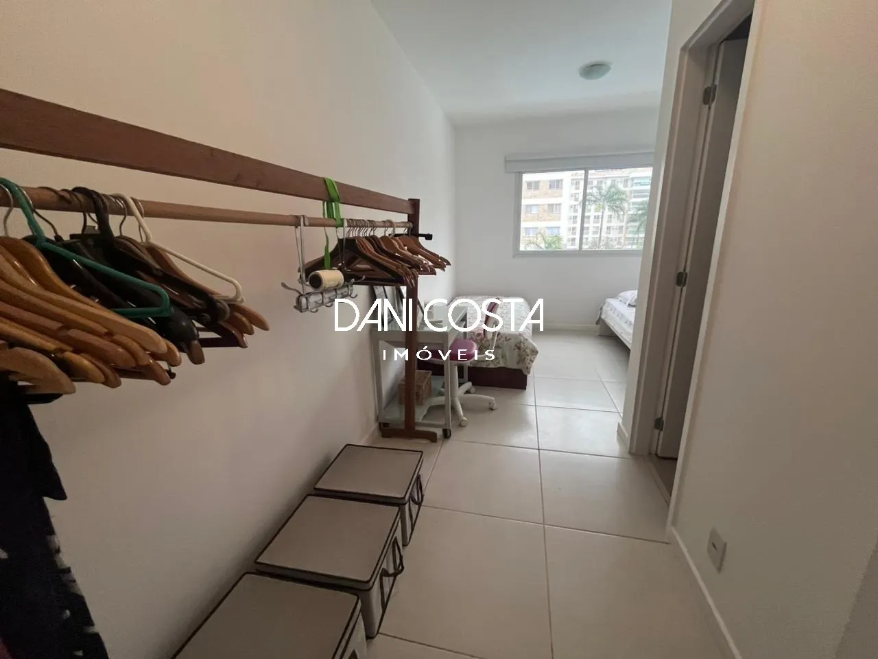 4-bedroom apartment with 227 m² and 3 parking spaces — photo 9