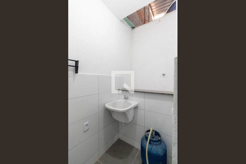 Apartamento de 2 quartos com 33 m² e fogão a gás — photo 18
