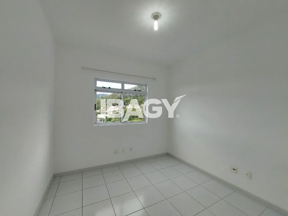 Mountain view in a 3-bedroom apartment, 90 m² — photo 12