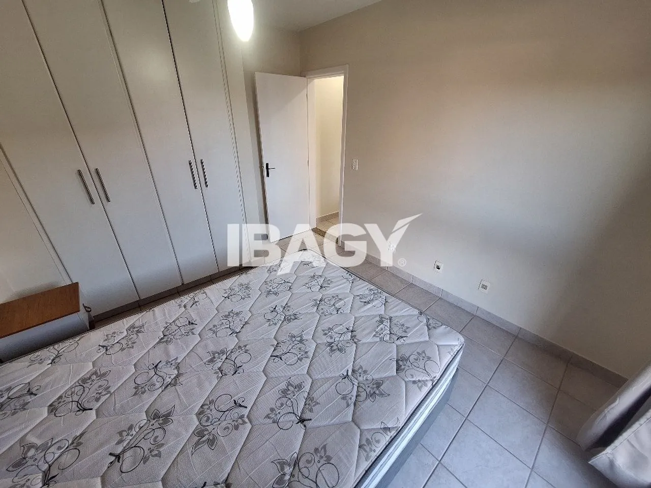Apartamento de 1 dormitório com cozinha americana e 36 m² — photo 9