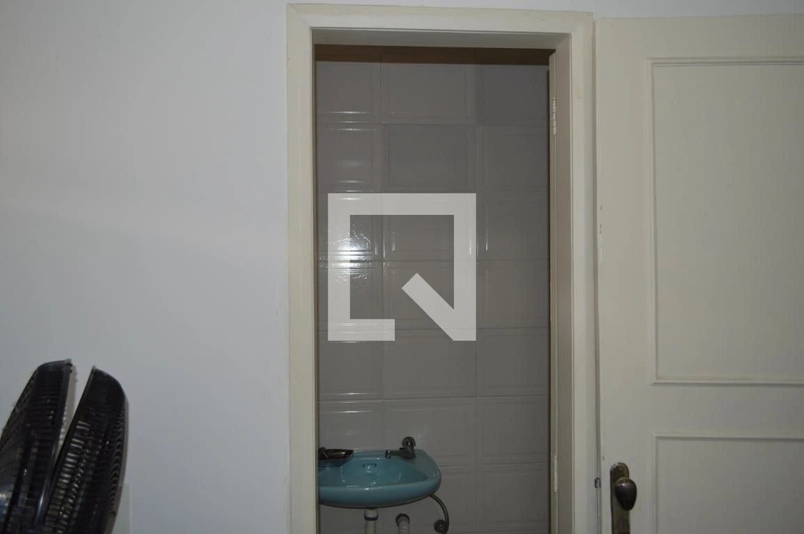 Будинок для оренди на 6 спалень із ванними та приватним садом — photo 94