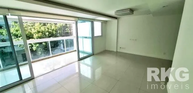 Rental apartment with 4 bedrooms and 5 bathrooms — photo 5