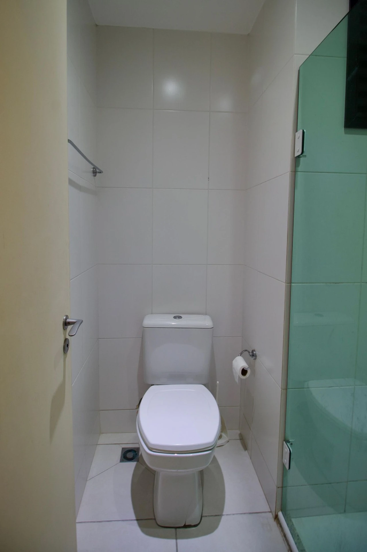 Washing machine in a one-bedroom apartment, 46 m² — photo 35