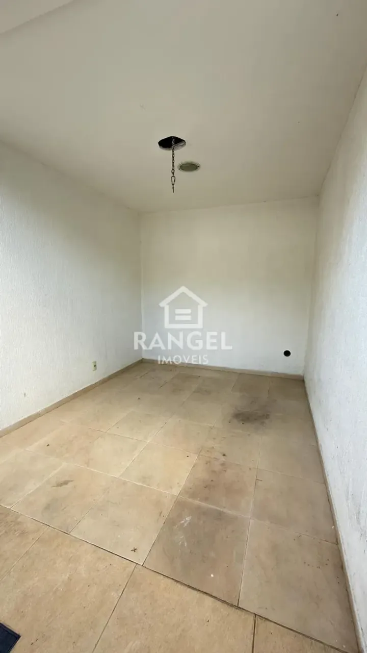 Casa semimobiliada com cozinha fechada e 2 quartos — photo 18