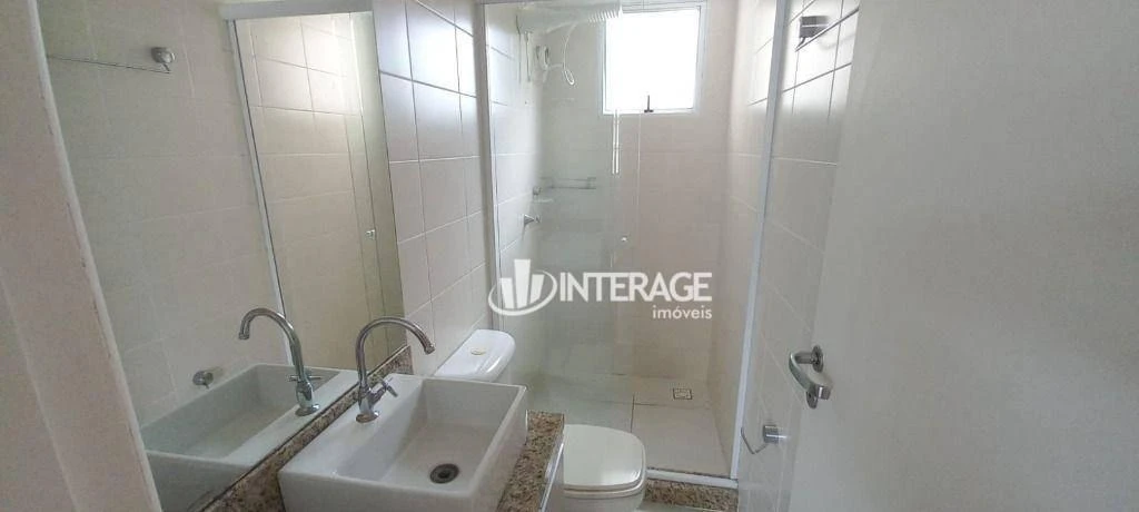 3-bedroom apartment with wood or laminate floors in Curitiba — photo 19