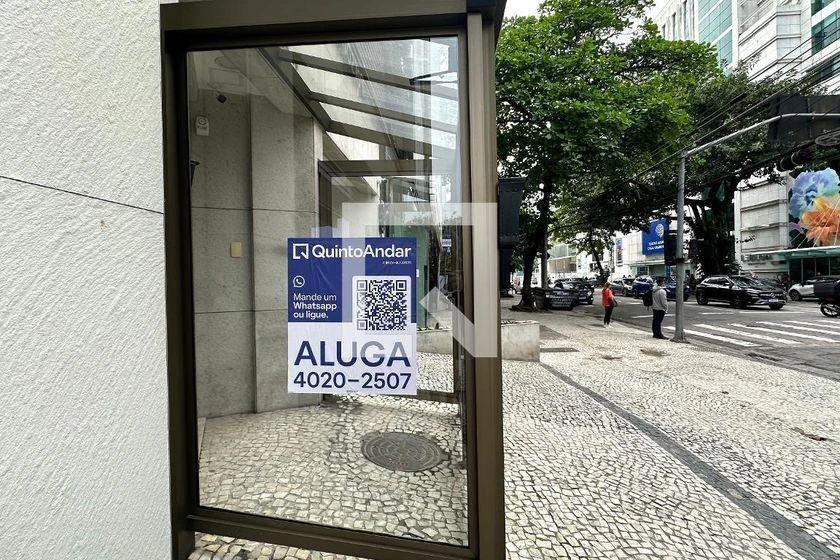 Apartamento mobiliado de 2 quartos em condomínio com piscina — photo 45