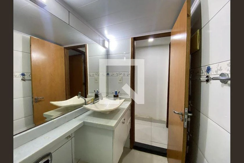 Furnished house with 2 bedrooms and a desk, 80 m² — photo 2