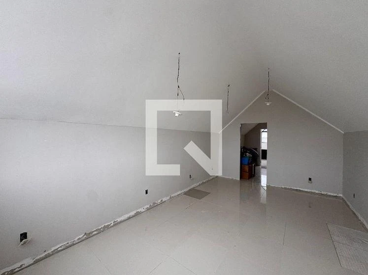 House, 280 m², with a walk-in closet — photo 11