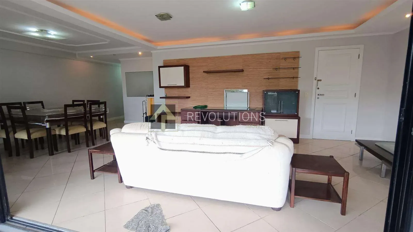 3-bedroom apartment with 1 suite and 4 bathrooms — photo 6