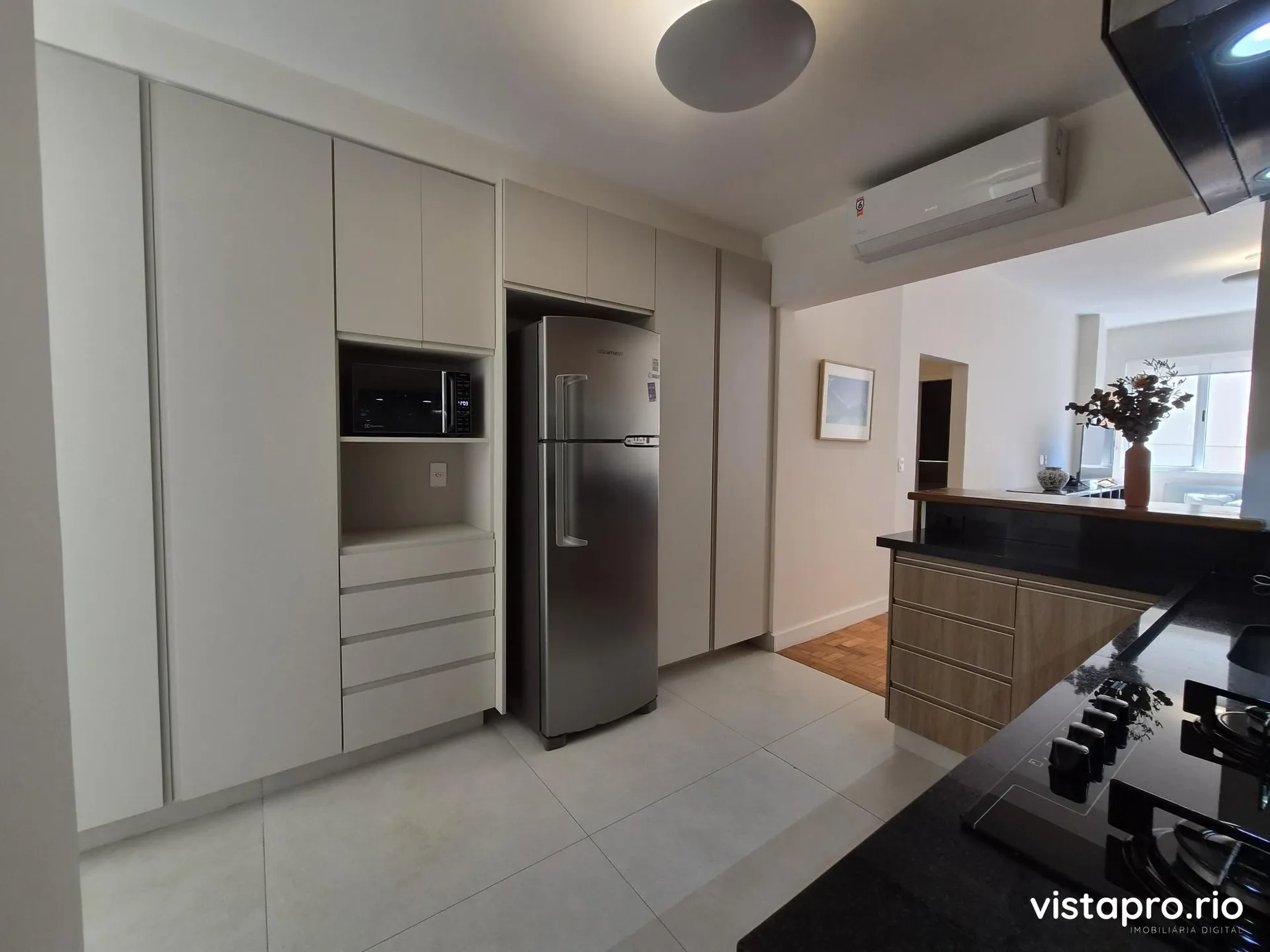 2-bedroom apartment with a washing machine in Rio de Janeiro — photo 11