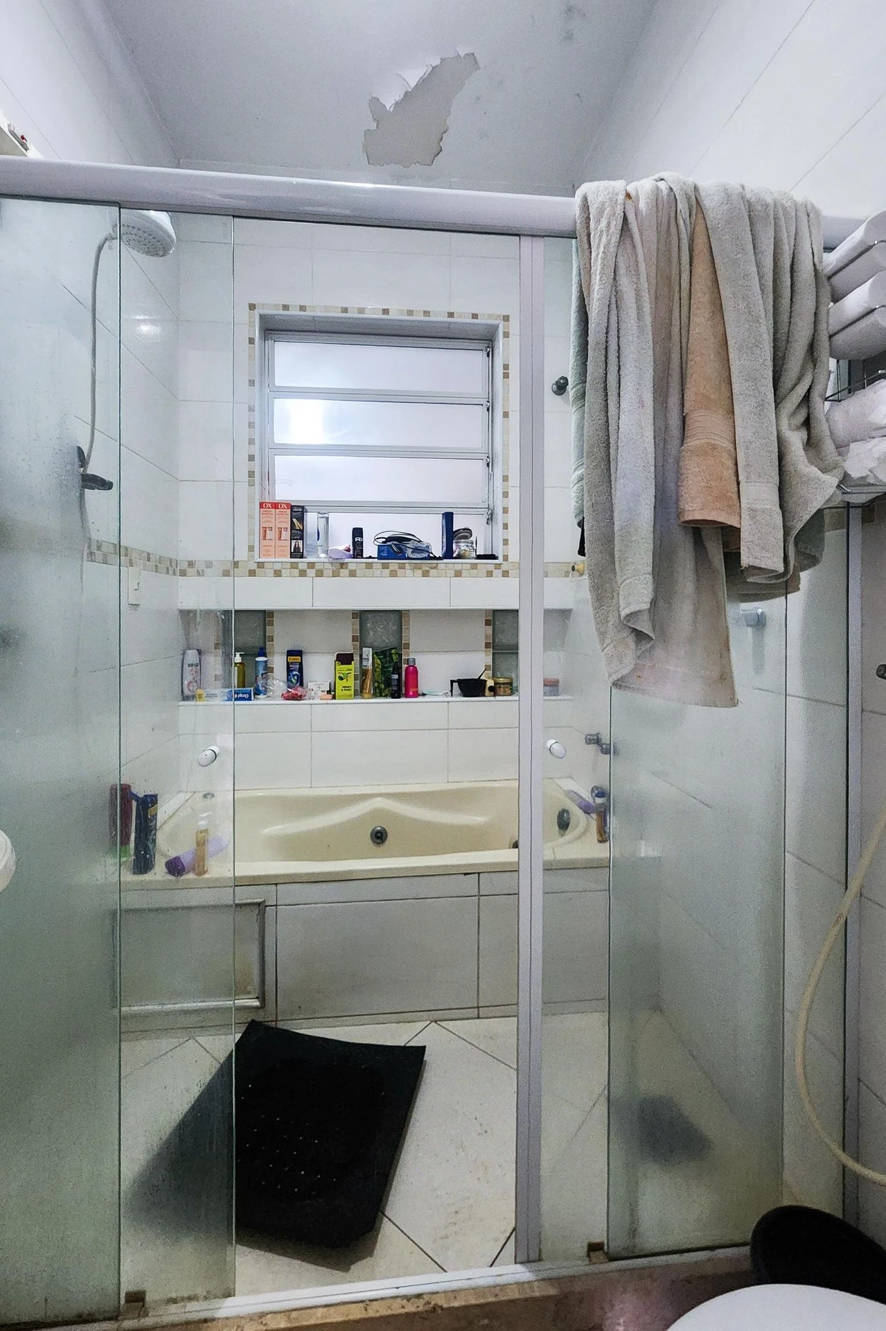 Furnished house, 140 m², with a jacuzzi — photo 9