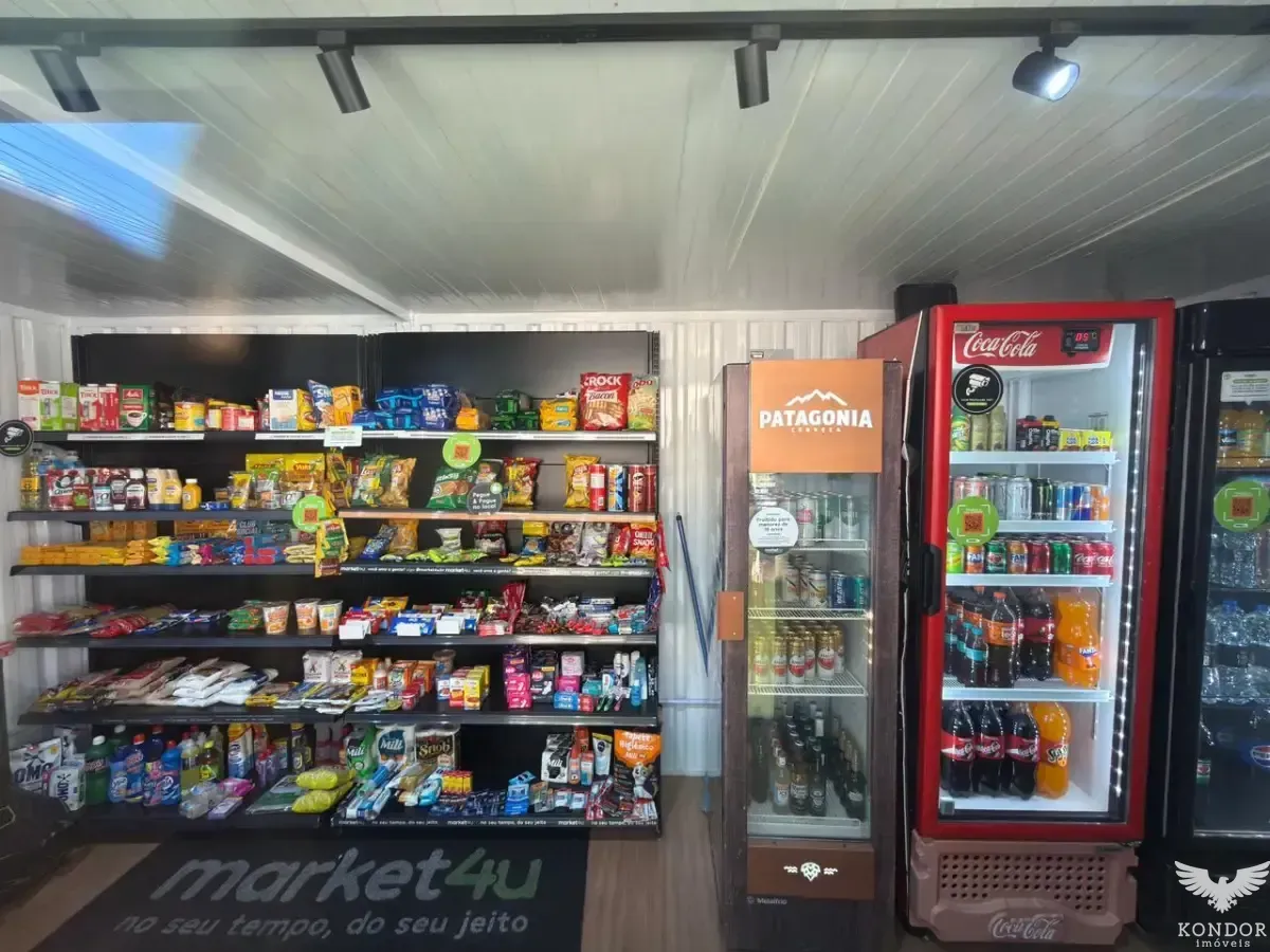 Apartamento de 2 dormitorios con cocina equipada y fogón a gas — photo 21