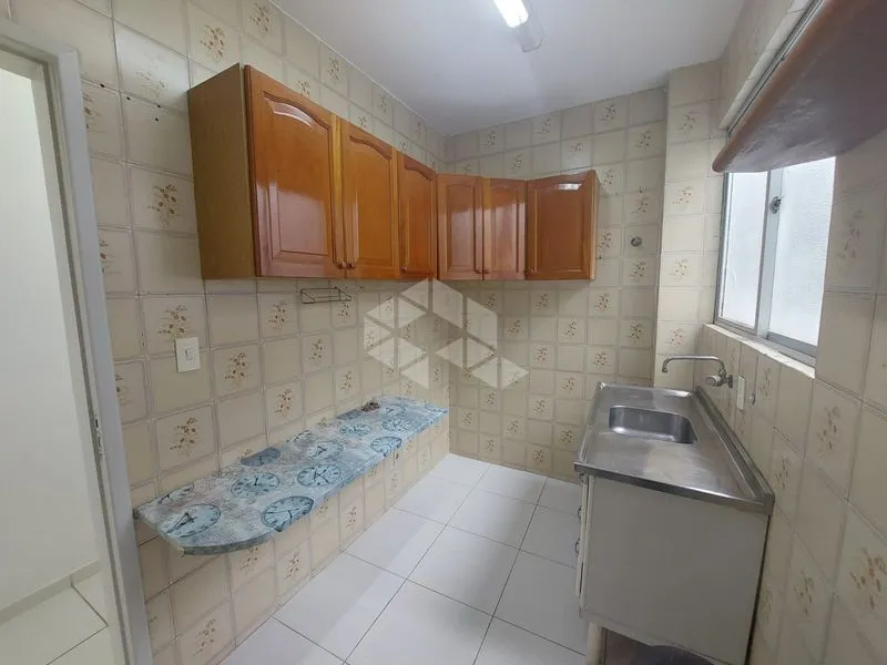 Apartamento de 2 dormitorios con 130 m² y 1 plaza en 5.º — photo 2